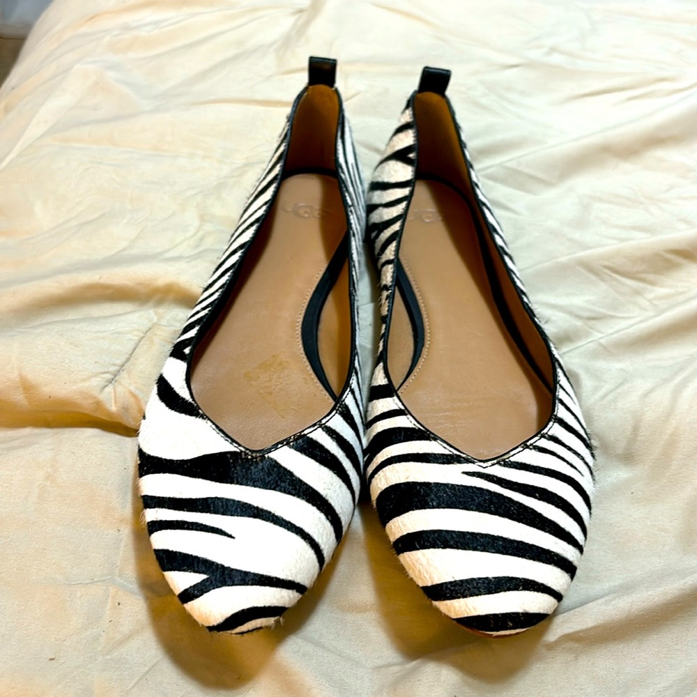 UGG LYNLEY EXOTIC ZEBRA PRINT CALF HAIR BALLET FLATS WOMENS 1019613 - Size 9.5